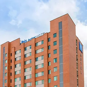 https://ibis-budget-itagui.colombiamedellinhotels.com