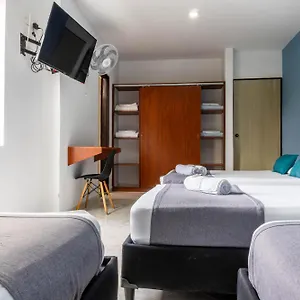 https://balcones-de-la-70.colombiamedellinhotels.com