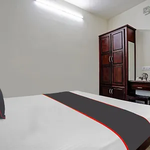 Hotel Collection O White House Pearl Kochi
